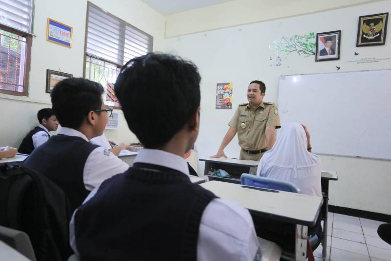 Cegah Tawuran dan Dampak Ekonomi, Pemkot Tangerang Terus Perluas Akses Pendidikan Gratis