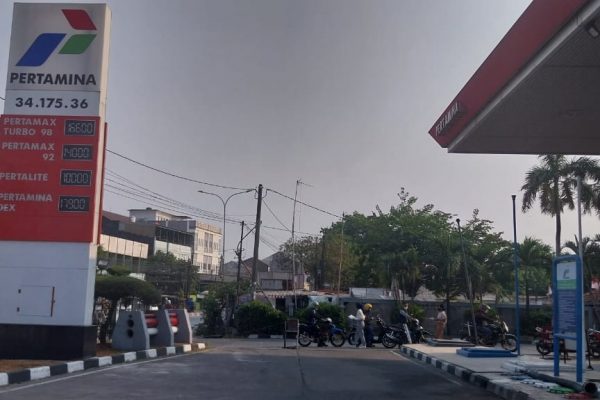 Oknum wartawan bemper mafia solar