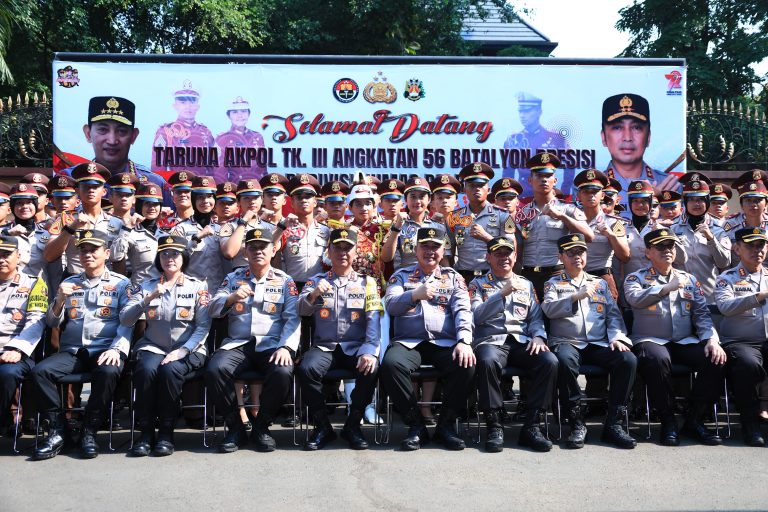 Kadiv Humas Menerima Kunjungan Taruna Akpol Angkatan 56