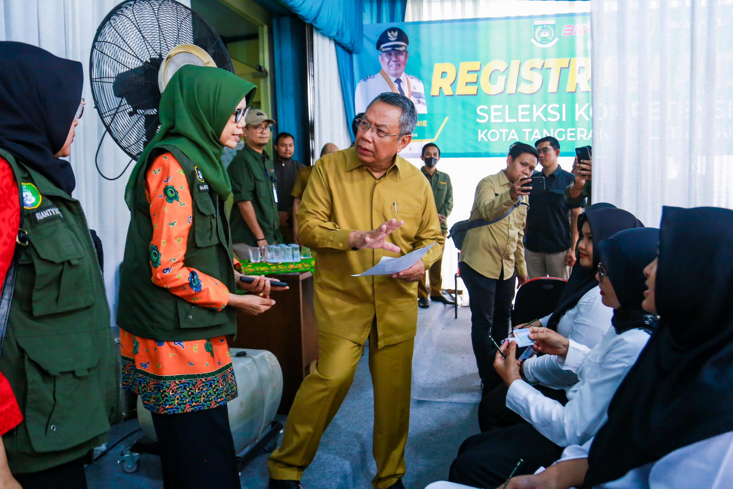 Tinjau Pelaksanaan Seleksi P3K Tangerang Selatan, Wali Kota: Selamat Mengikuti Tes