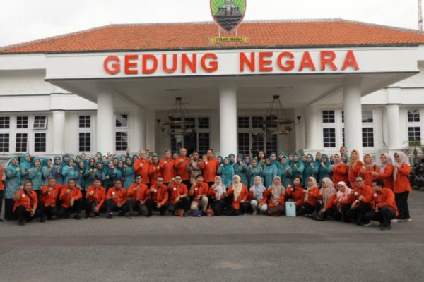 Pj Bupati Tangerang Pimpin Kunjungan Studi Banding Penanganan Stunting di Kabupaten Sumedang