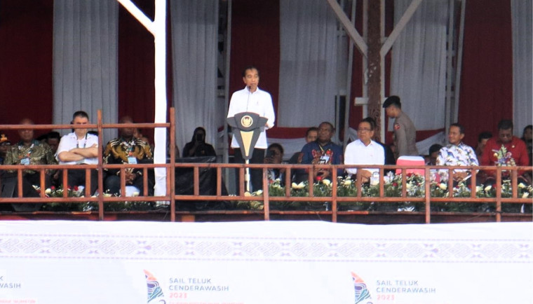 Presiden Jokowi: Sail Teluk Cendrawasih 2023 Makin Menduniakan Papua