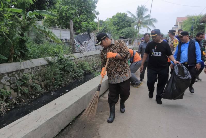 Hari Minggu, Wali Kota Tangerang Ajak Masyarakat Kerja Bakti Serentak