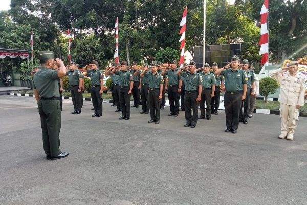 Pasi Pers kodim 0510/Tigaraksa Pimpin Apel Pagi