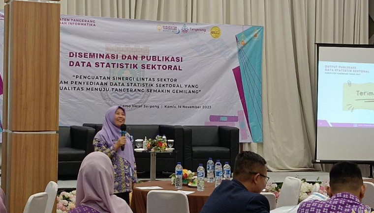 Diskominfo Luncurkan Buku Diseminasi dan Publikasi Data Statistik Sektoral 2023