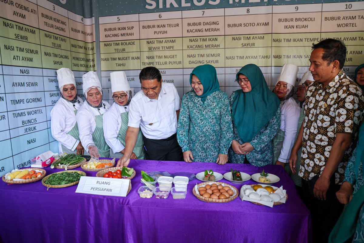 Pj Gubernur Banten: Dapur PKK Berikan Solusi Penanganan Stunting dan Gizi Buruk serta Pemberdayaan Keluarga