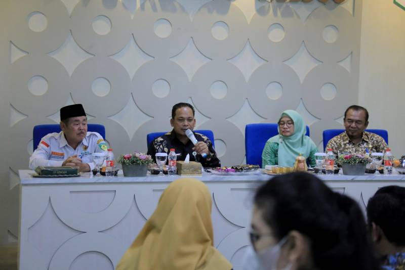 Cegah Stunting Sejak Dini, Pemkot Tangerang Serahkan Bantuan PMT untuk Ibu Hamil