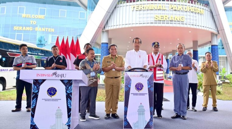 Presiden Resmikan Terminal Pakupatan Tipe A di Kota Serang