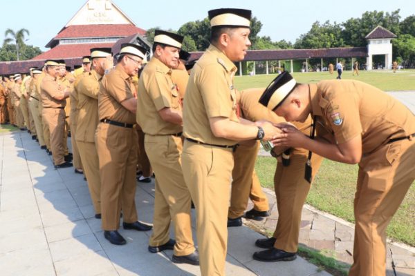 Hari Pertama Masuk Kerja, Pemkab Tangerang Gelar Halal Bihalal