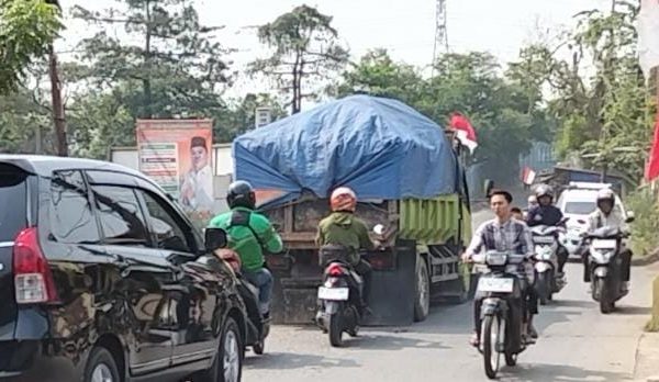 Ketua Katar Kecamatan Curug Angkat Bicara, Terkait Lalu Lalang Truk Tanah Keluhan Warga Masyarakat Jangan Di Abaikan