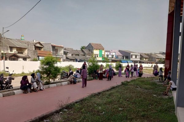 Masyarakat Bencongan Minta Stadion Mini Kelapa Dua Segera Difungsikan