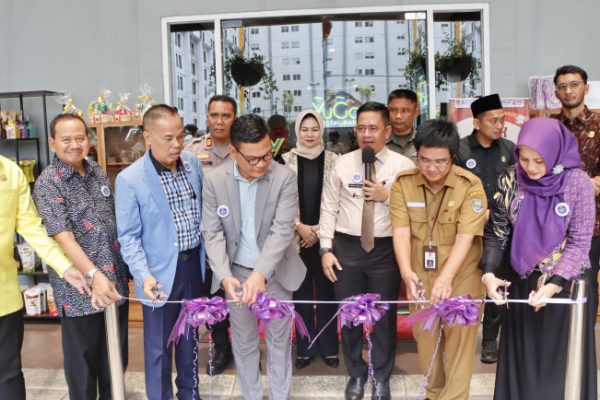 Launching Pojok UMKM, Camat Kelapa Dua Tegaskan Komitmen Tingkatkan Ekonomi Kreatif