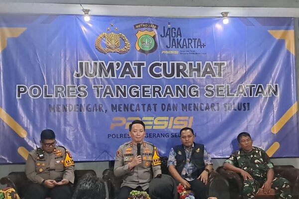 Kapolres Tangsel Gelar Jum’at Curhat di Kelurahan Binong