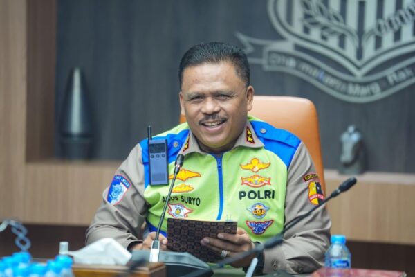 Korlantas Polri Hentikan Sementara Penggunaan Sirene Rotator, Pengawalan Tetap Berjalan