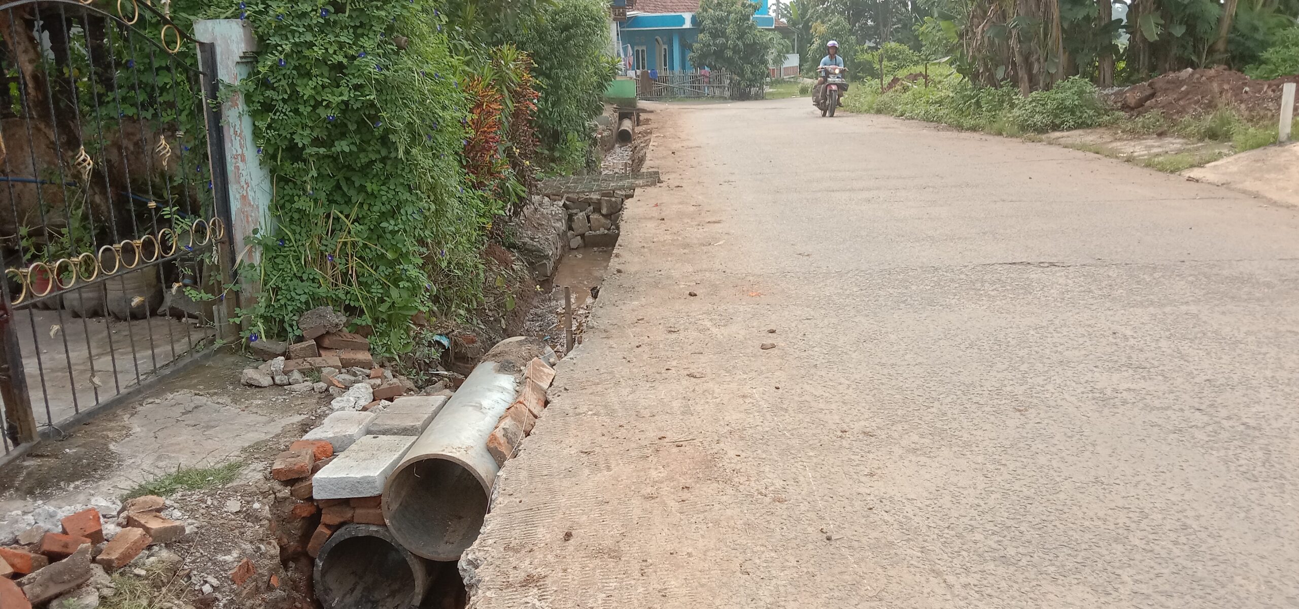 Proyek Drainase di Kp Tarisi Panongan Diduga Kangkangi UU KIP