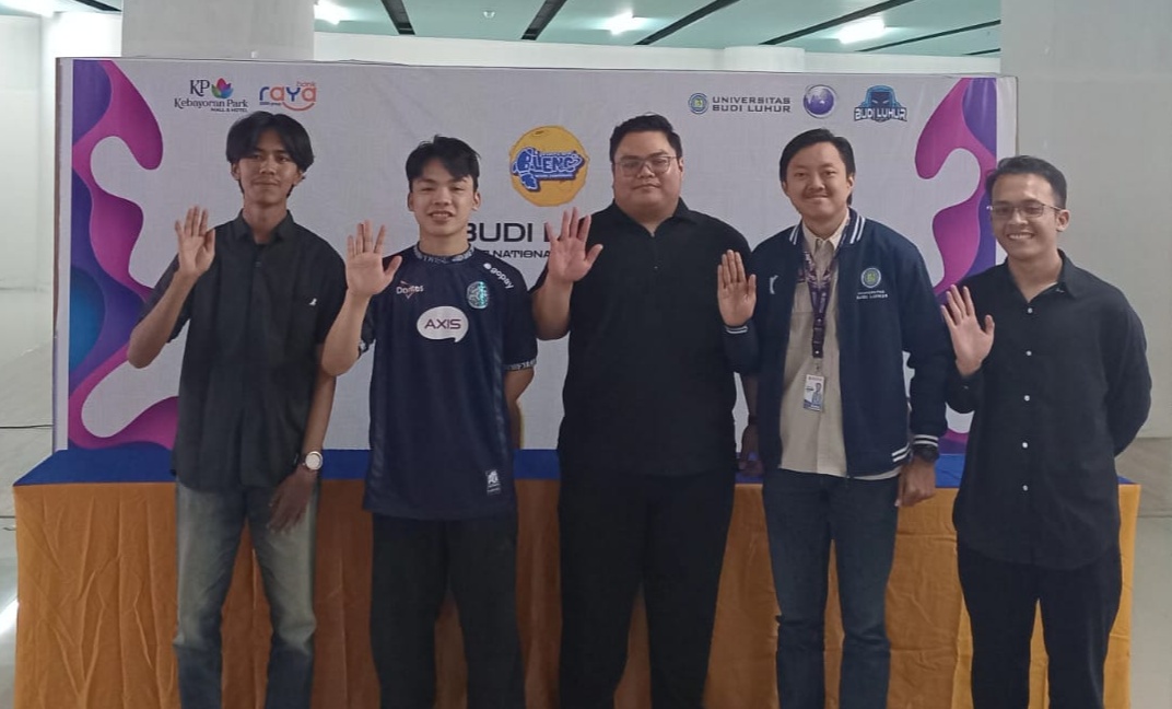 Roadshow Budi Luhur Esport National Championship di Kebayoran Park Mall