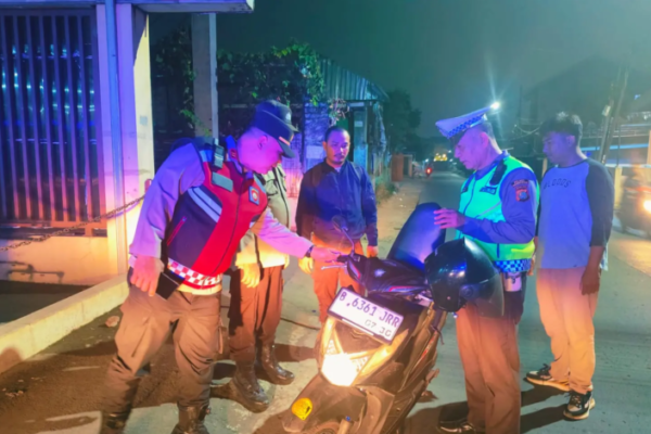 Intensifkan Pengamanan Jaga Wilayah Tetap Kondusif, Polsek Curug Patroli Cipkon