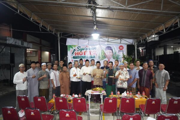 Usai Jalan di Hotmix, Warga Green Savana Gelar Syukuran Bersama Aleg PKS